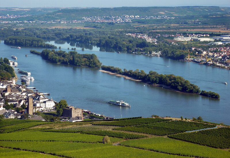 Река в германии приток мозеля. Река Рейн в Германии. Река Рейн во Франции. Гессен река Рейн. Самая большая река Германии — Рейн.
